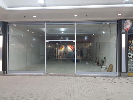 Full Glass / Toughened Shopfronts - Image 20
